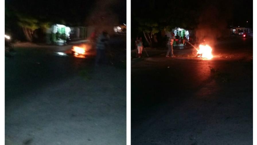 Queman neumáticos contra apagones de EdeSur 