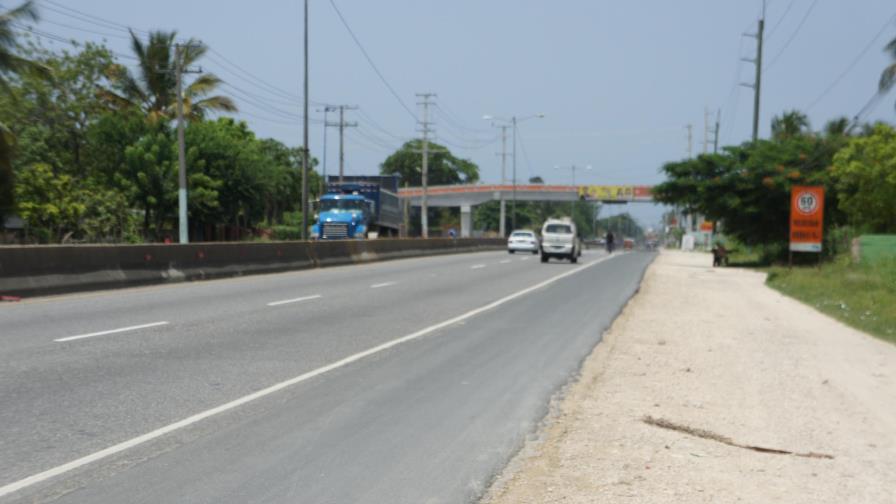 Se roban cables del tendido eléctrico de la autopista Las Américas