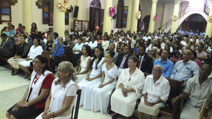 De la Rosa y Carpio preside inicio fiestas patronales de La Romana De la Rosa y Carpio preside inicio fiestas patronales de La Romana