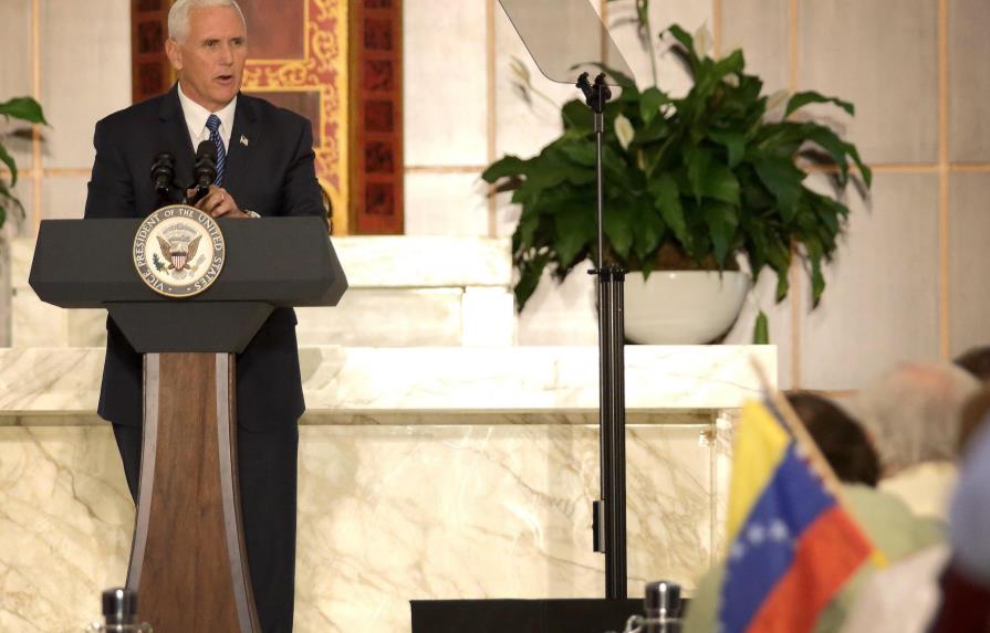 Vicepresidente de EE.UU.: el “colapso” de Venezuela pone en peligro a la región