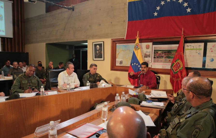 Maduro pide subir cuota rusa y china en entes petroleros por tensión con EE.UU.