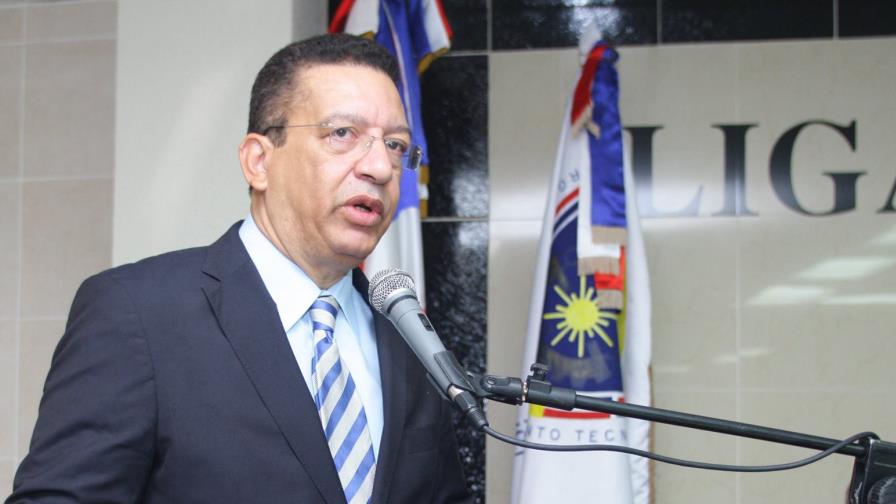 Liga Municipal Dominicana plantea modificar reglamento sobre expendio de combustibles Liga Municipal Dominicana plantea modificar reglamento sobre expendio de combustibles