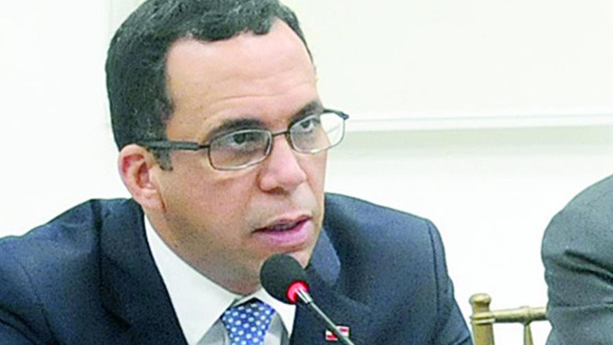 Navarro con apoyo del Consejo 