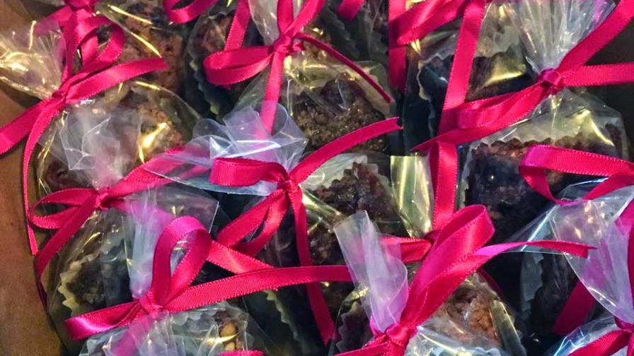 Aficionados a la cocina se solidarizan con el Árbol de la Esperanza Aficionados a la cocina se solidarizan con el Árbol de la Esperanza