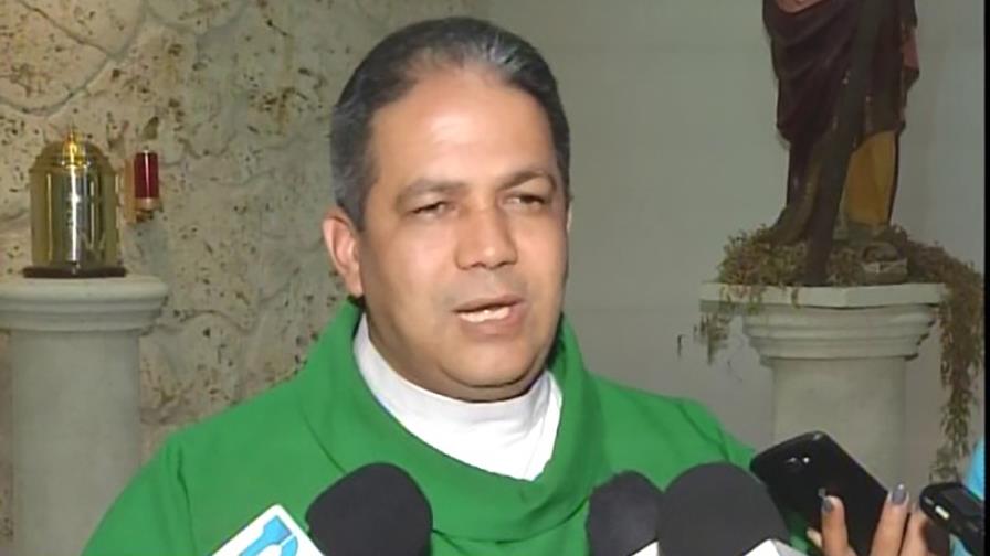 El capellán no quiere paños tibios