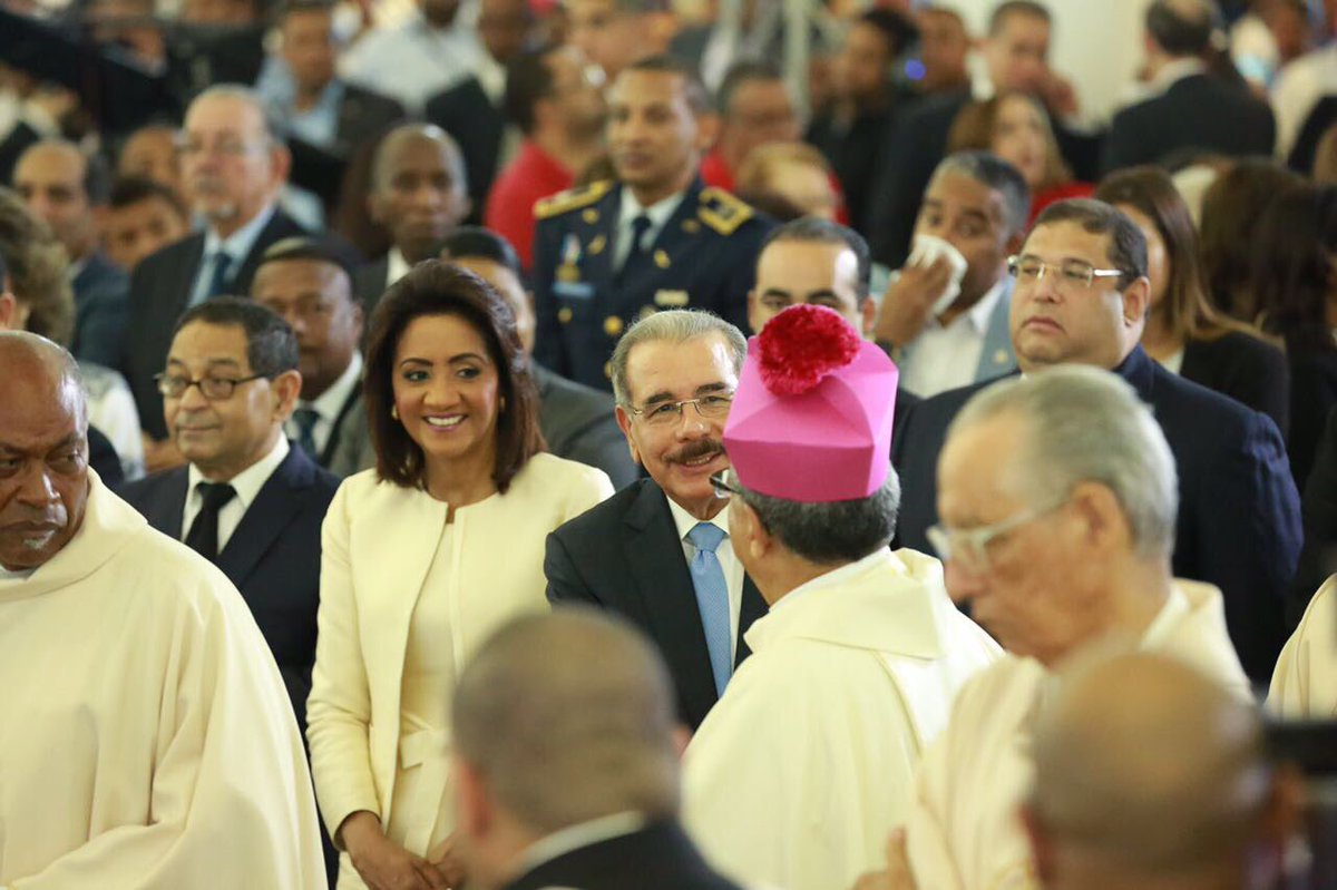 El presidente Danilo Medina y la primera dama, Cándida Medina, asistieron a la ceremonia.