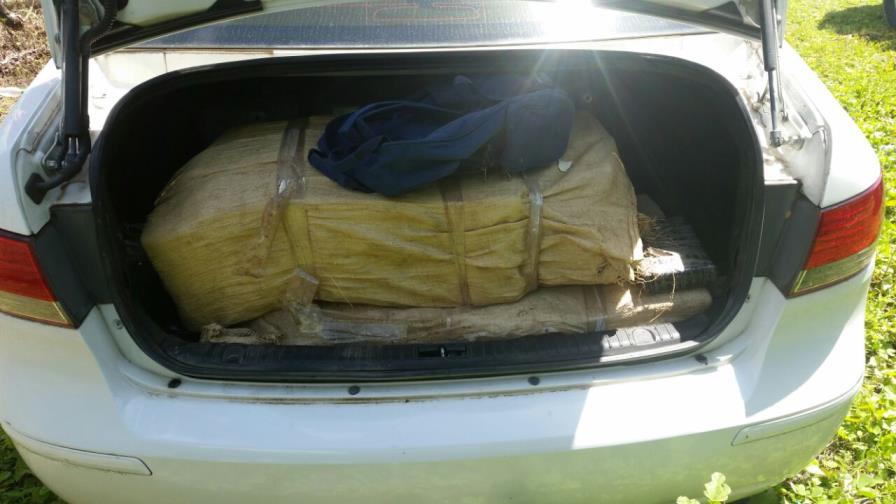 DNCD decomisa 100 kilos de cocaína en Sabana de la Mar