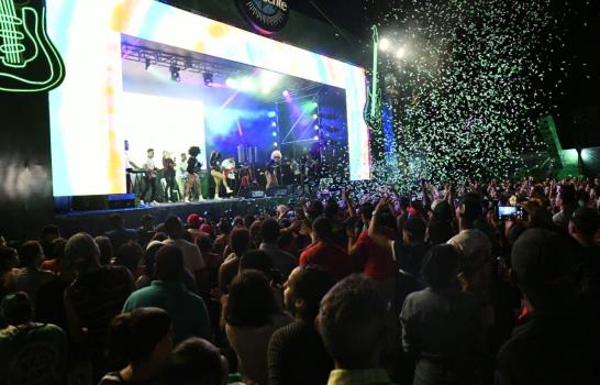 Calentamiento del Festival Presidente en San Francisco de Macorís, ¡Un palo!