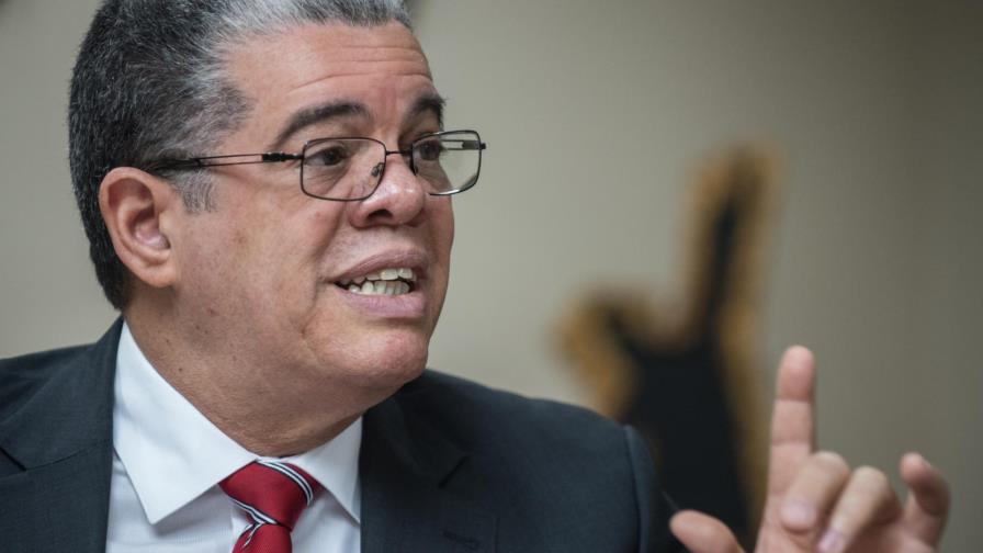 Ministro de Interior: “Sé que aquí hay bandas armadas que se dedican a matar policías y militares” Ministro de Interior: “Sé que aquí hay bandas armadas que se dedican a matar policías y militares”