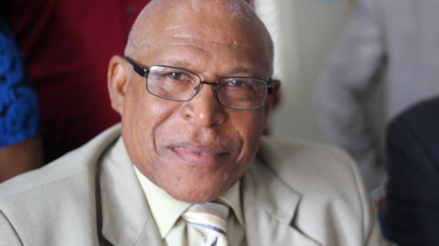 Colegio de Periodistas proclama ganador a Adriano de la Cruz Colegio de Periodistas proclama ganador a Adriano de la Cruz