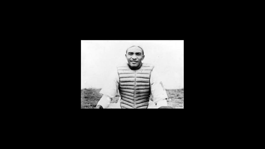 Aquí se juega béisbol por el Mariscal