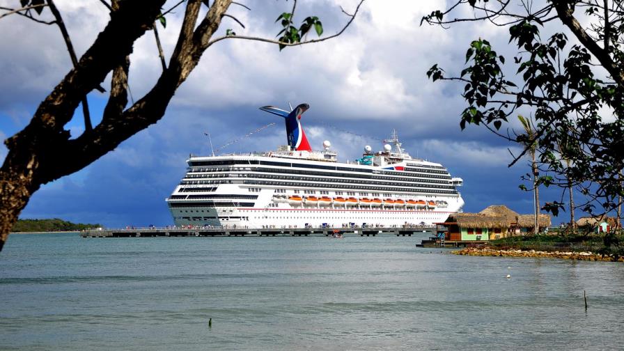 Ingresan a Puerto Plata 10 millones de dólares por turistas de cruceros  
