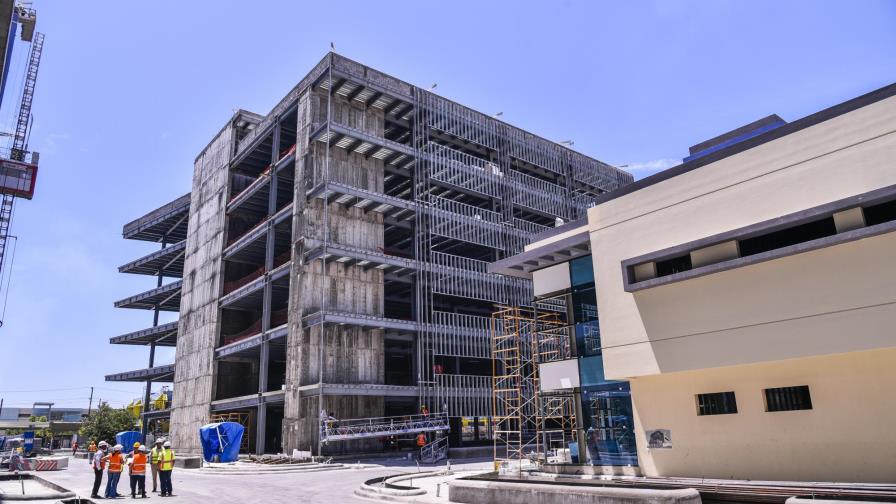 La Ciudad Sanitaria está avanzada en un 80 por ciento