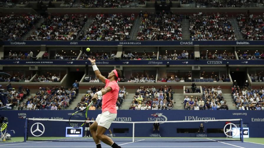 Nadal descarga contra el ruido en el estadio Arthur Ashe Nadal descarga contra el ruido en el estadio Arthur Ashe