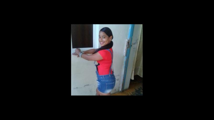 Allanan vivienda de exnovio de Emely Peguero; fiscales creen joven está muerta