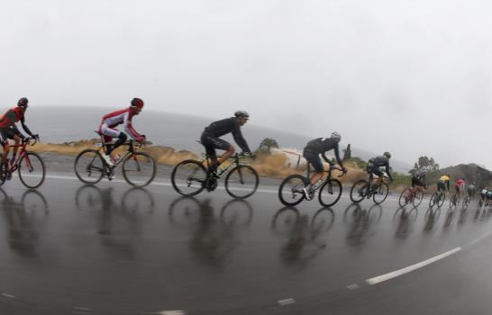 ‘Superman’ López vuela en Calar Alto y Froome refuerza la roja Carlos de Torres