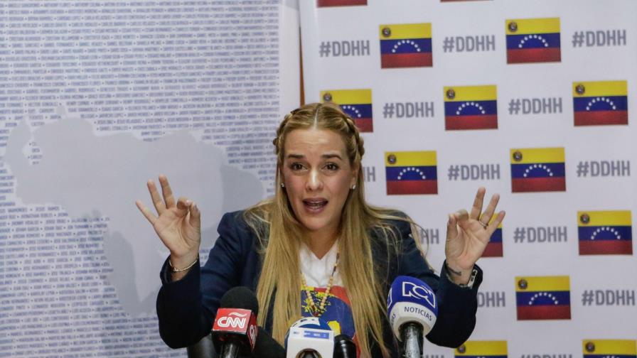Tintori dice dinero hallado en auto le pertenece y denuncia un montaje