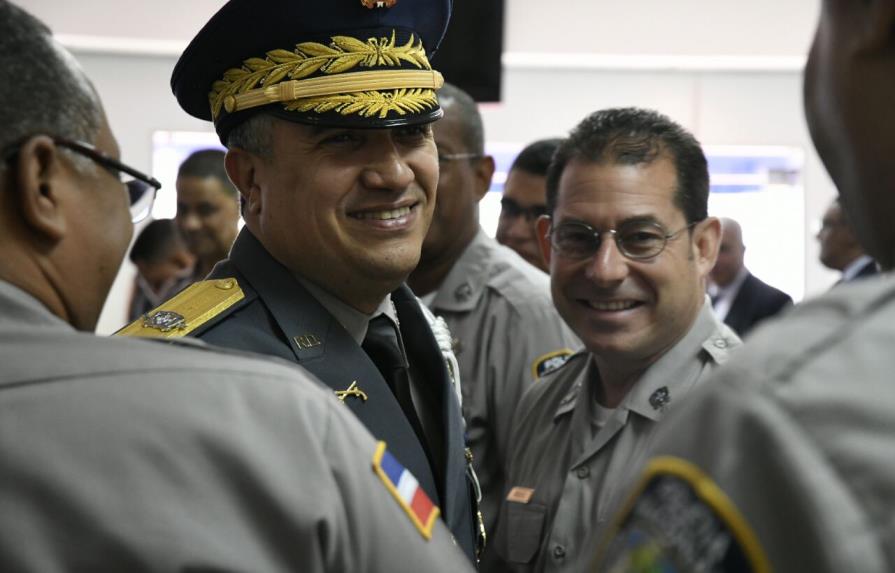 Nuevo director de la Policía dispone cambios en la institución