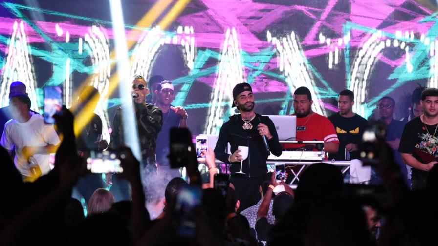 Arcángel se presentó en el Hard Rock Live