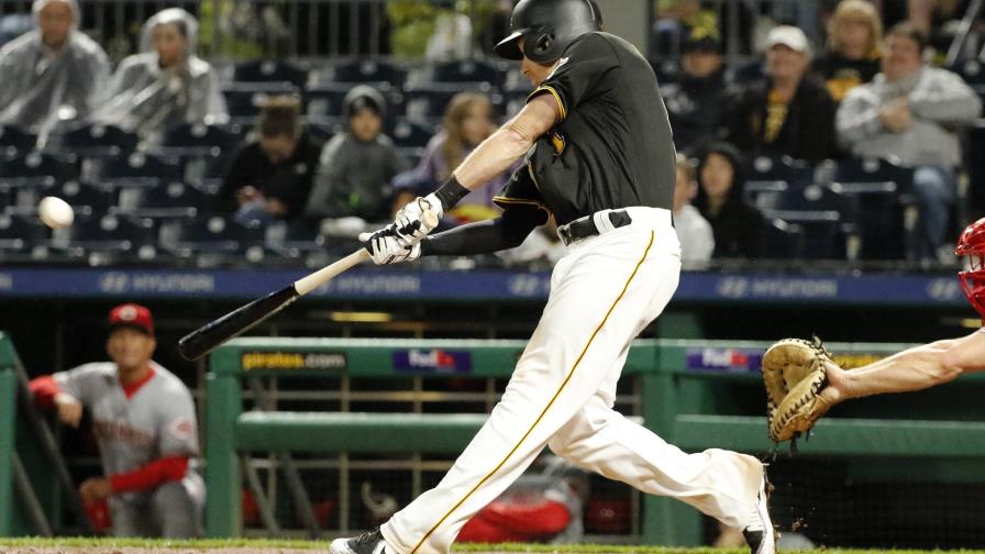 Marte de 5-3 con una empujada, jonrón de Luplow; Piratas blanquean a Rojos Marte de 5-3 con una empujada, jonrón de Luplow; Piratas blanquean a Rojos