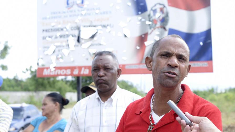 Reclaman inicien construcción escuela Villa Olímpica, Santiago