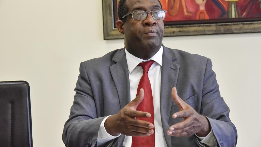 UASD  rinde informe sobre ralentización de la  economía dominicana  