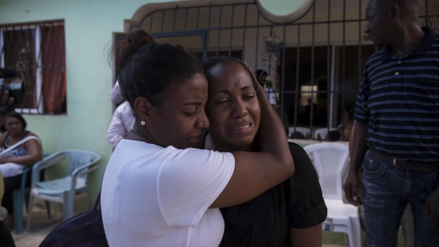 Policía  y familiares de oficiales heridos en San Luis difieren sobre las circunstancias del hecho  