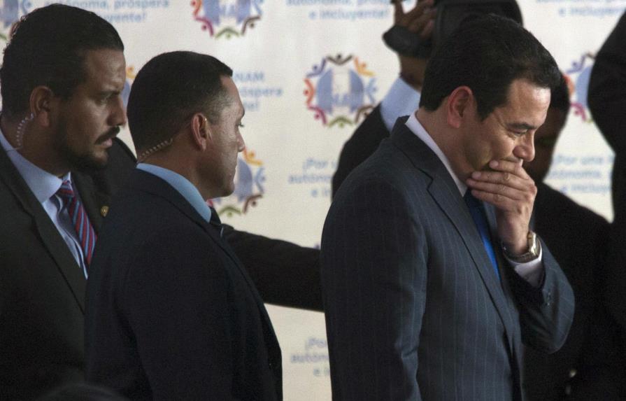 Corte acepta proceso para levantar inmunidad a presidente guatemalteco