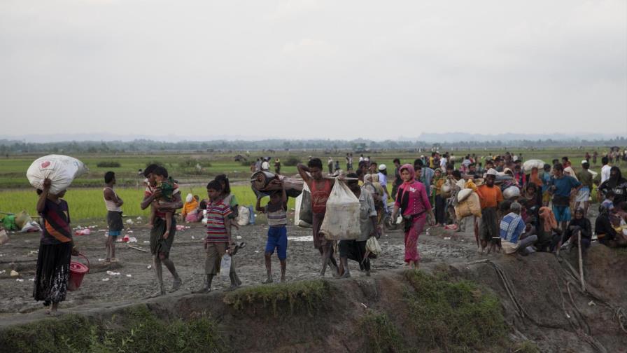 Unos 87,000 refugiados rohinyás llegaron a Bangladesh en diez días