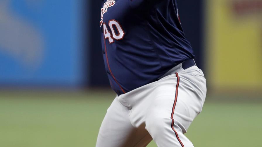 Jake Odorizzi le gana un cerrado duelo a Bartolo Colón que terminó 2-1 Jake Odorizzi le gana un cerrado duelo a Bartolo Colón que terminó 2-1