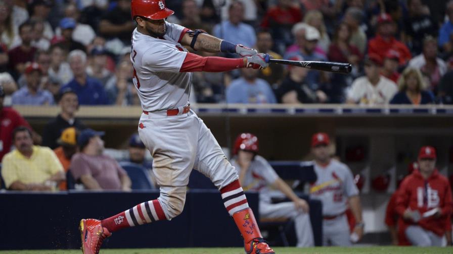 José Martínez pega 2 jonrones, Cardenales ganan 8-4 a los Padres José Martínez pega 2 jonrones, Cardenales ganan 8-4 a los Padres