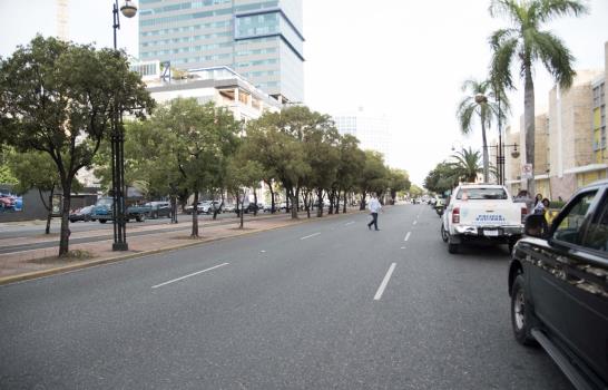 Las calles de Santo Domingo lucen despejadas en víspera de la llegada de Irma Las calles de Santo Domingo lucen despejadas en víspera de la llegada de Irma