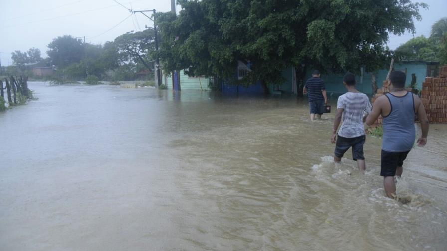 Huracán Irma se mueve próximo a Puerto Plata 