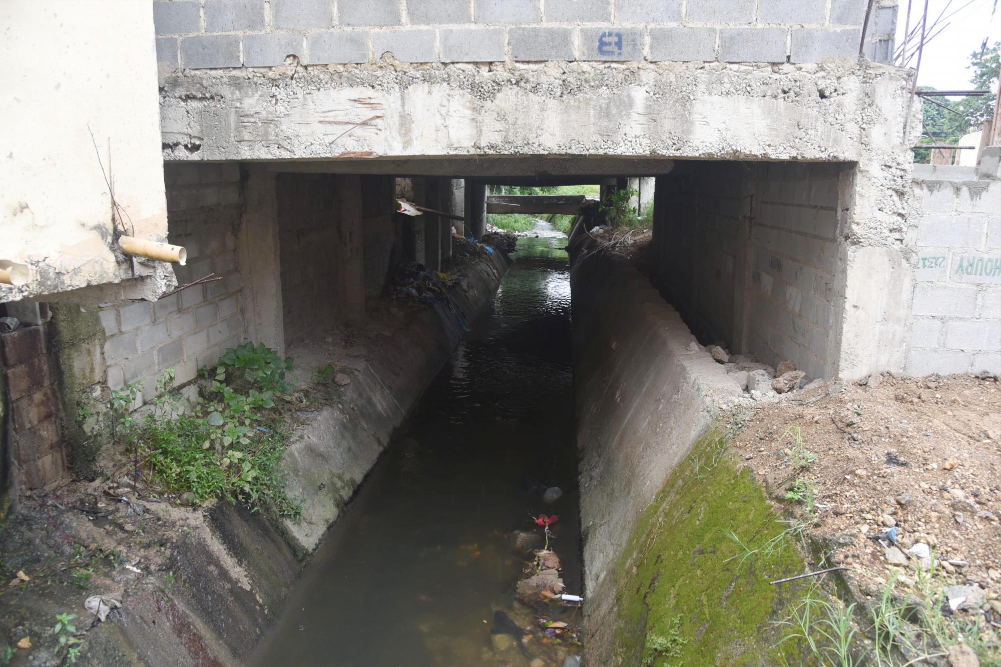 Cañada La Ochocienta, La Yuca de Los Ríos, Arroyo Hondo