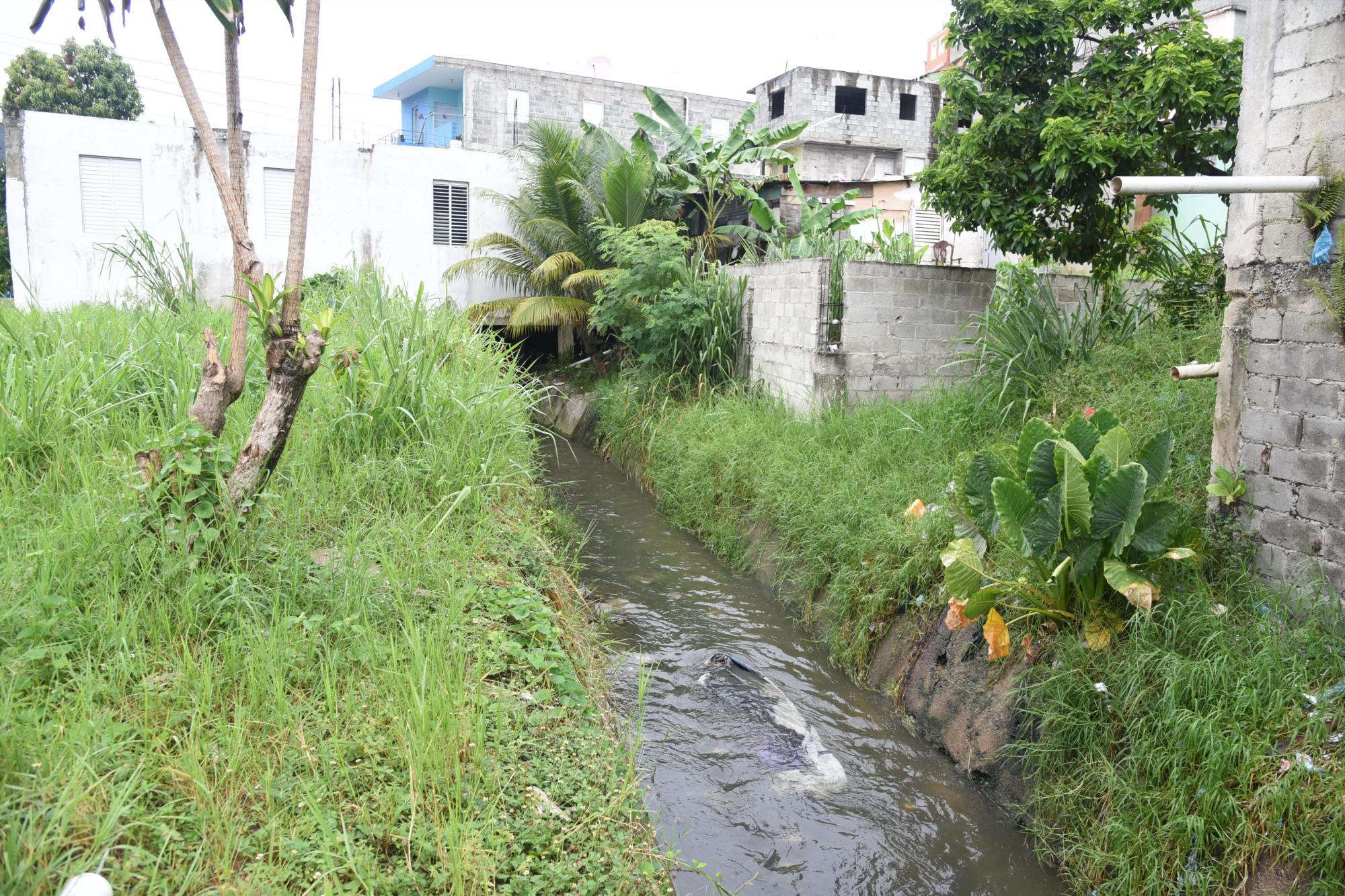 Cañada La Ochocienta, La Yuca de Los Ríos, Arroyo Hondo