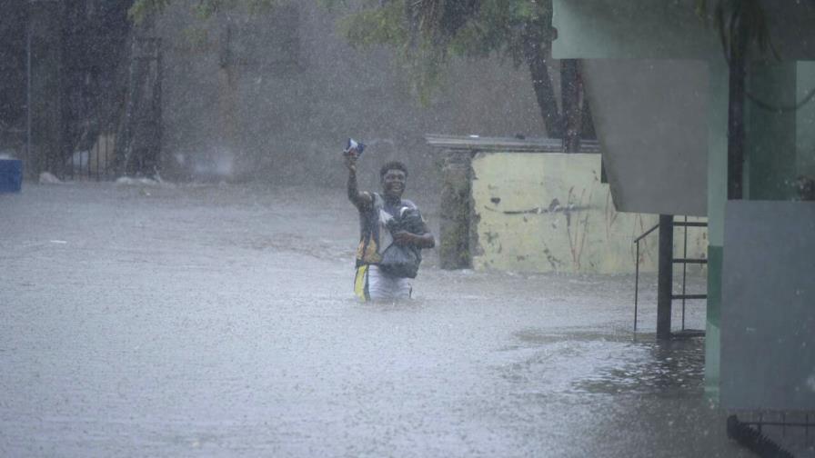 Decenas de localidades siguen incomunicadas en el Este Decenas de localidades siguen incomunicadas en el Este