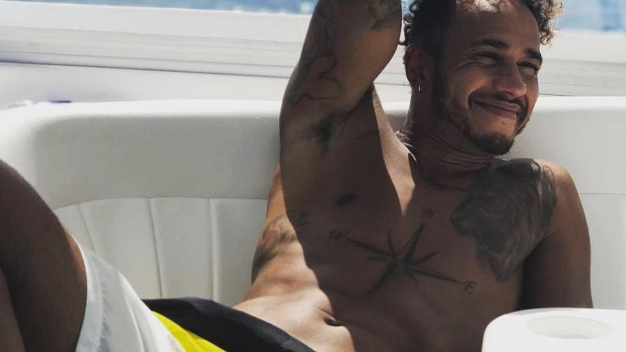 VÍDEO: Así pasó Lewis Hamilton una día fiesta en un yate en Mónaco VÍDEO: Así pasó Lewis Hamilton una día fiesta en un yate en Mónaco