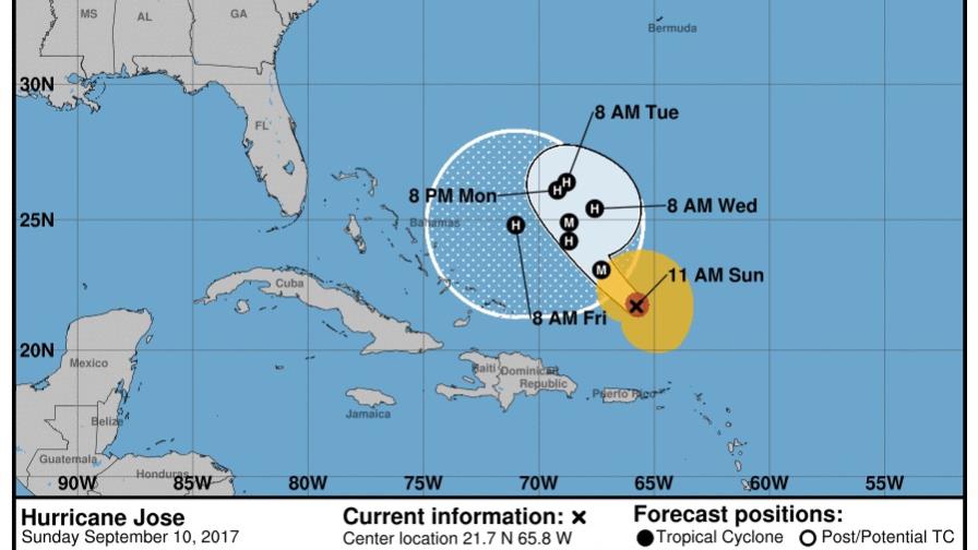 José continúa  como categoría 4 en su camino a aguas abiertas del Atlántico
