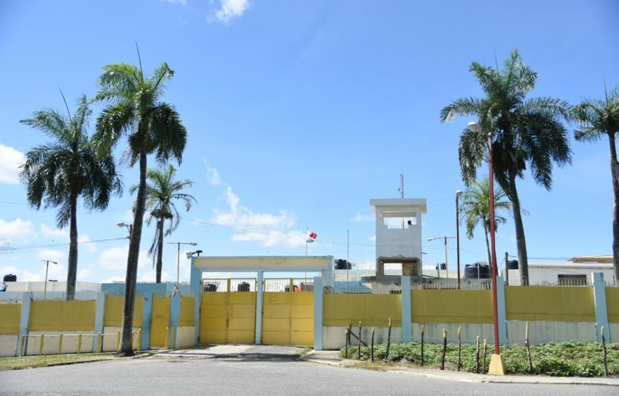 Cárcel de Najayo luce despejada ante expectativa de liberación de Rondón y Díaz Rúa