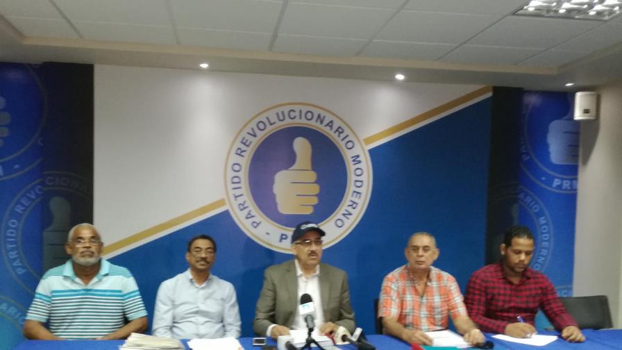 Faña presenta presuntas autorizaciones de importación en favor de Peralta