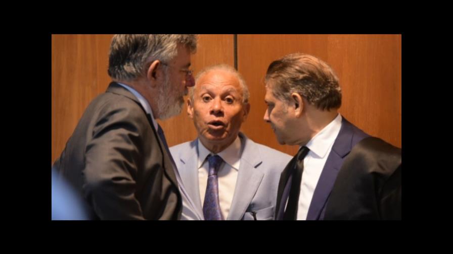 Víctor Díaz Rúa y Ángel Rondón salieron este lunes de la cárcel de Najayo Víctor Díaz Rúa y Ángel Rondón salieron este lunes de la cárcel de Najayo