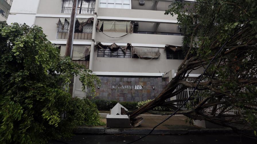 Colegios de Puerto Rico reanudan clases tras una semana suspendidas por paso Irma
