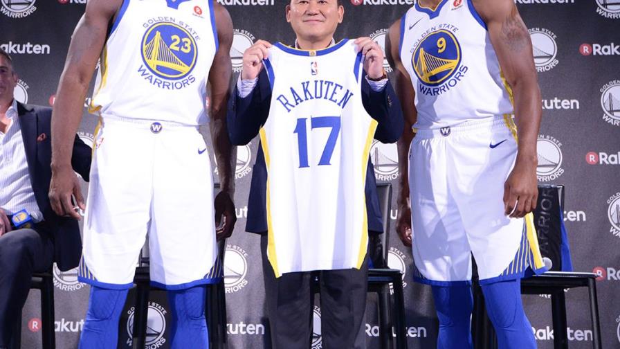 Los Warriors venden su camiseta al doble que los Cavaliers Los Warriors venden su camiseta al doble que los Cavaliers