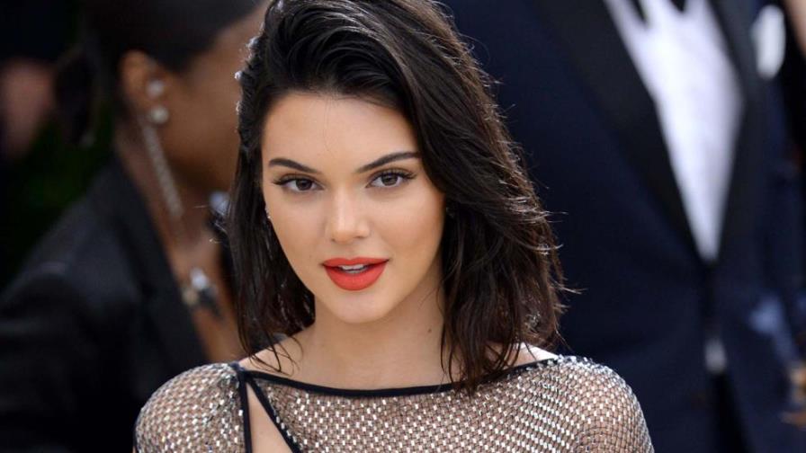 Demandan a Kendall Jenner
