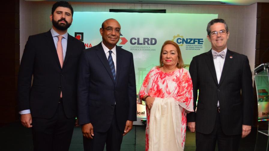 ADOZONA y el CNZFE lanzan el Clúster Logístico de República Dominicana ADOZONA y el CNZFE lanzan el Clúster Logístico de República Dominicana