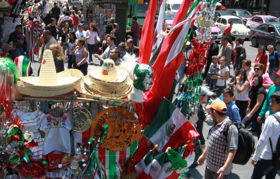 México prepara celebración de Independencia conmocionado por el terremoto