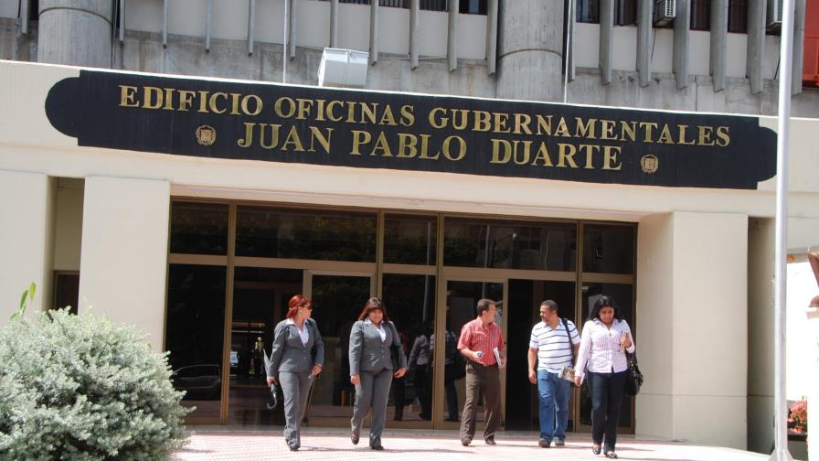 Promedio de edad de los servidores públicos es de 44,3 años 