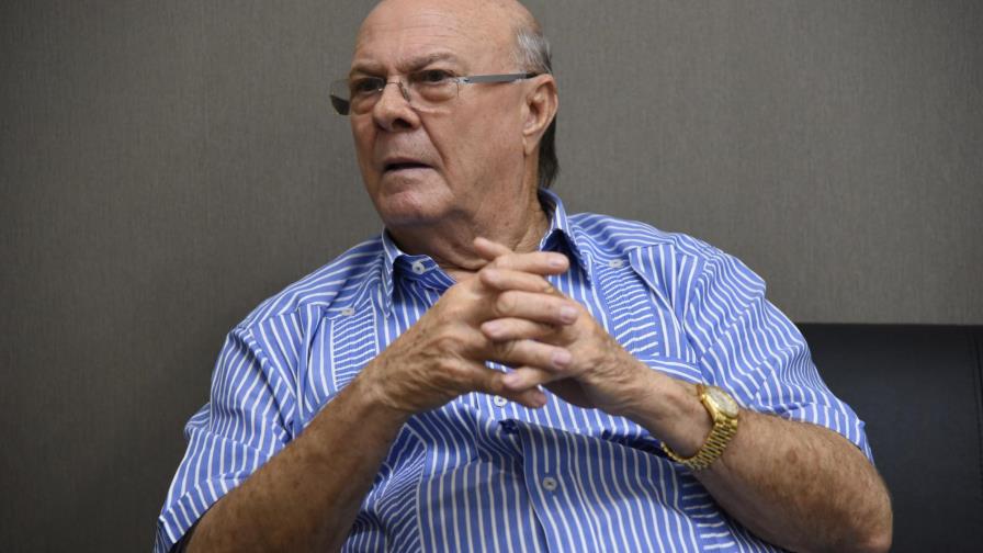 Hipólito reconoce el derecho de aspirar que tiene nieto de Trujillo 