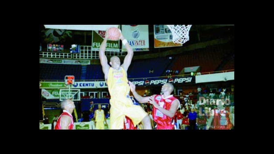 Los Buitres ganaron el básquet San Cristóbal