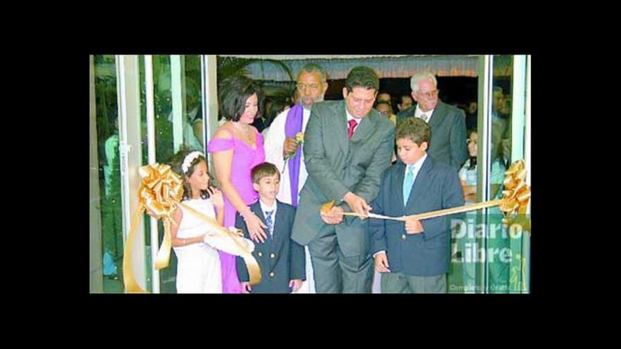 Ferretería Pappaterra A. inaugura sucursal Ferretería Pappaterra A. inaugura sucursal